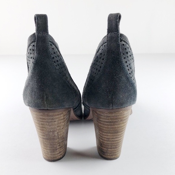 Vince Camuto Gray Perforated Suede Heeled Booties Sz 7.5 - Picture 8 of 9
